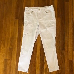 1822 Denim White Jeans